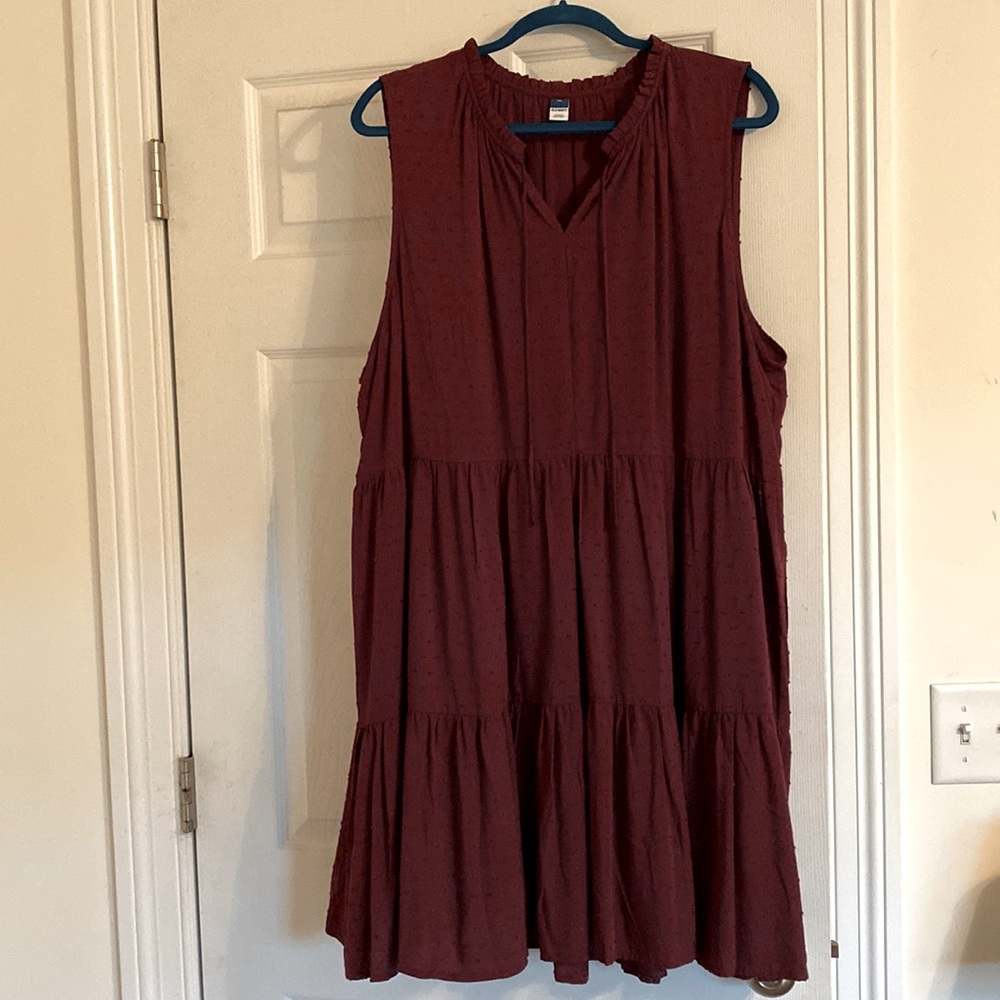 Sleeveless Swiss dot tiered burgundy dress